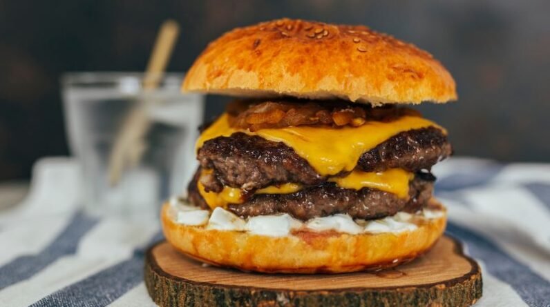 Crafting the Ultimate Double Cheeseburger on the Grill