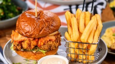 Taste Explosion: Bold Toppings for Your Chicken Burgers