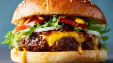 How Toppings and Sauces Upgrade Any Beef Burger Experience